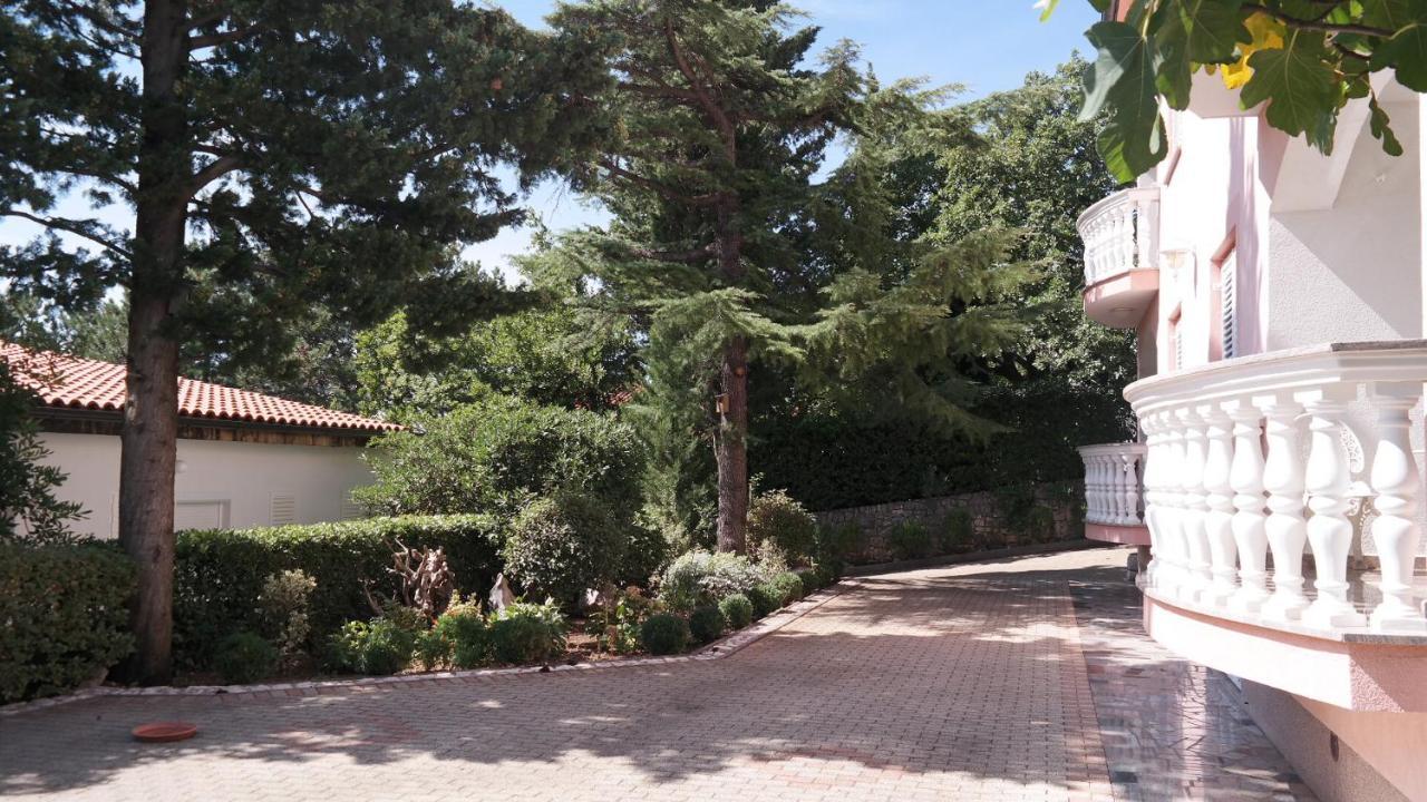 Apartmani Lili Нови-Винодолски Экстерьер фото
