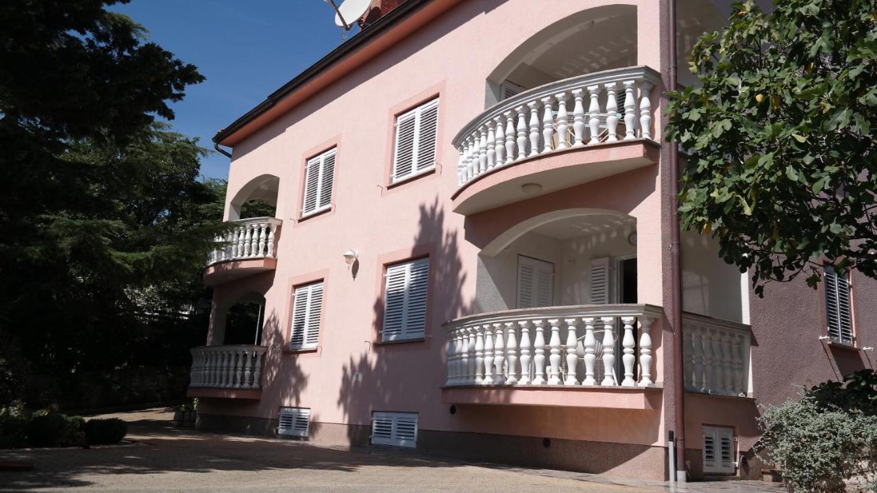 Apartmani Lili Нови-Винодолски Экстерьер фото