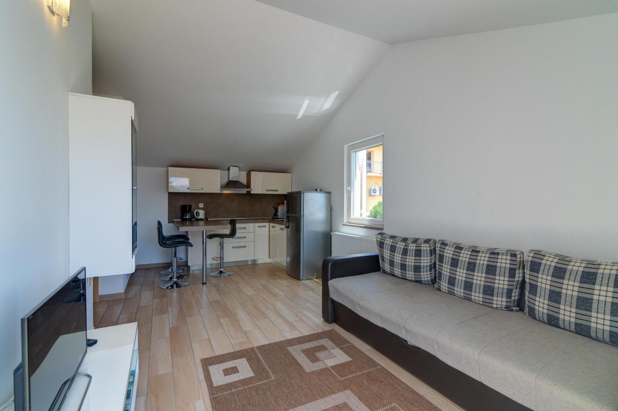Apartmani Lili Нови-Винодолски Экстерьер фото