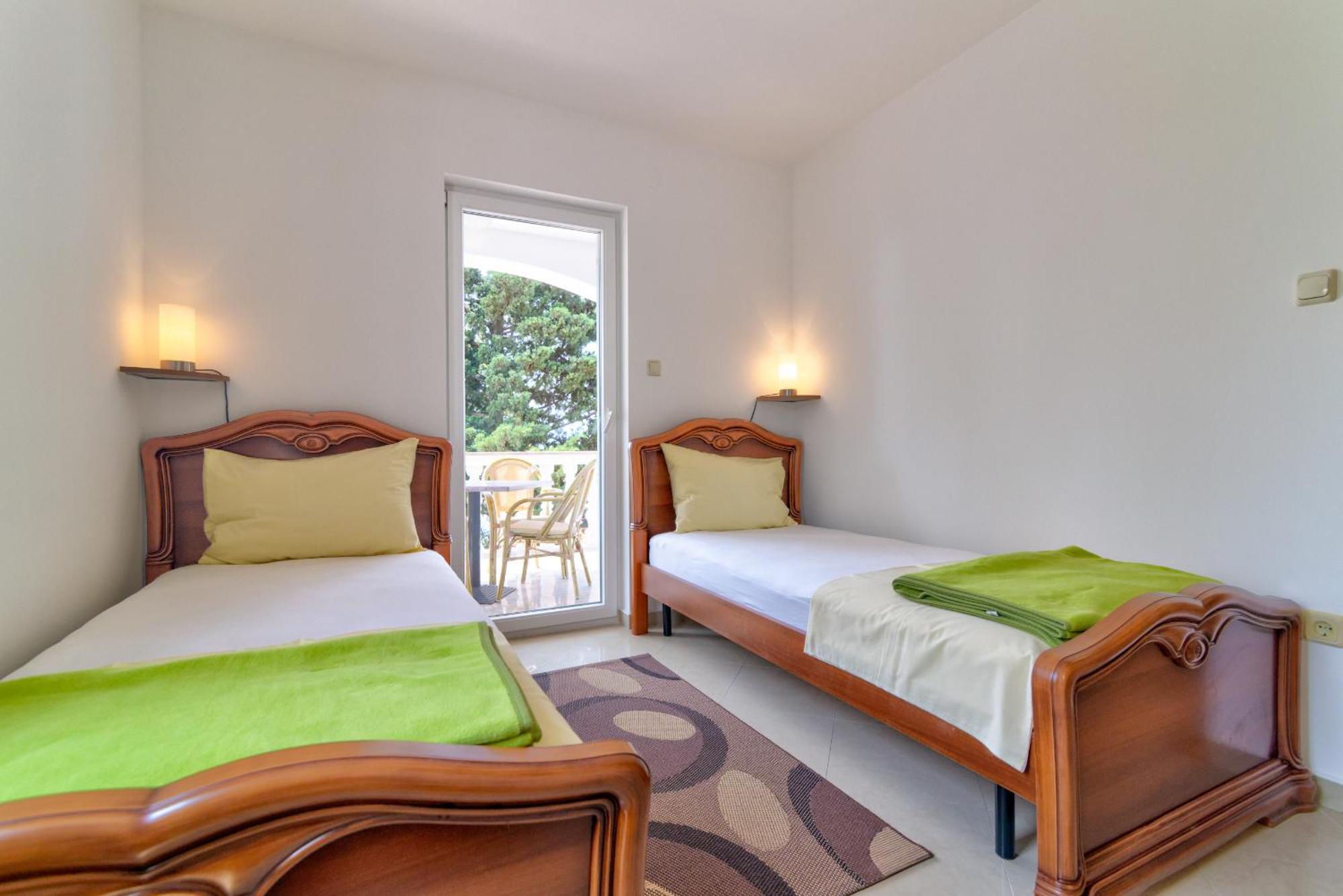Apartmani Lili Нови-Винодолски Экстерьер фото